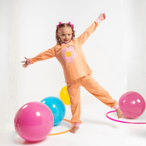 Pijama longo infantil feminino personalizado de malha – Coleção Happy