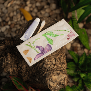 Necessaire compacta personalizada para escova de dentes e higiene – Multiuso - Coleção Orquídeas