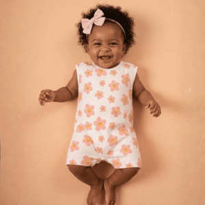 Macacão bebê (Macaquinho) personalizado de malha com abertura no ombro e botões – Confortável  – Coleção Happy